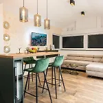 Appartamento 88 - Rooftop Jacuzzi & Terrace Zara