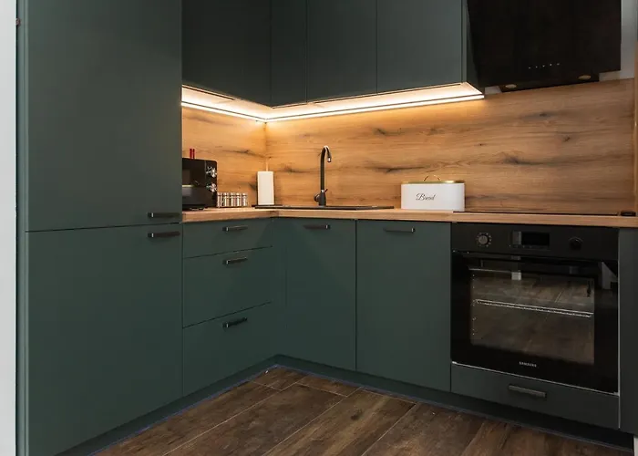 88 - Rooftop Jacuzzi & Terrace * Задар